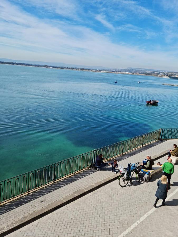 La Finestra Sul Mare Di Alfeo Apartamento Syracuse Exterior foto