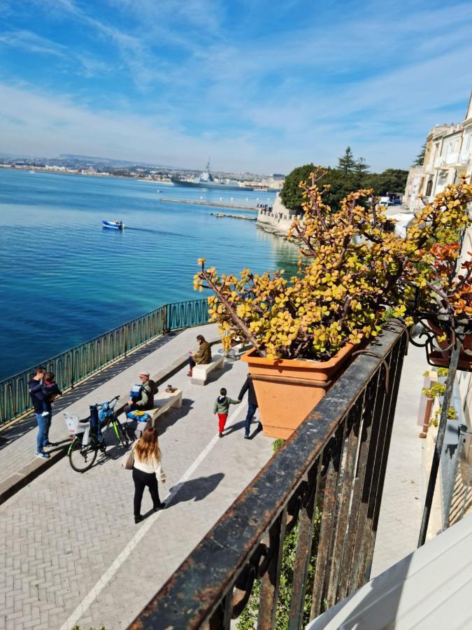 La Finestra Sul Mare Di Alfeo Apartamento Syracuse Exterior foto