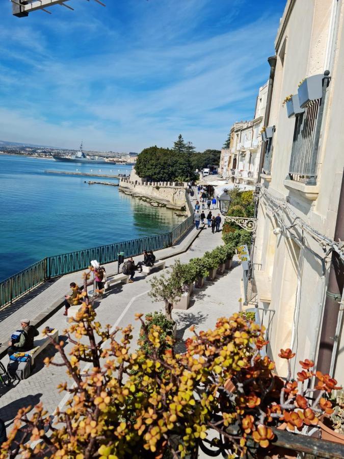 La Finestra Sul Mare Di Alfeo Apartamento Syracuse Exterior foto