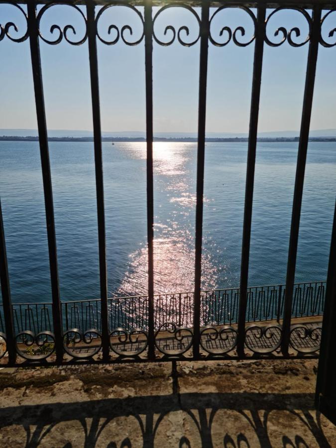 La Finestra Sul Mare Di Alfeo Apartamento Syracuse Exterior foto